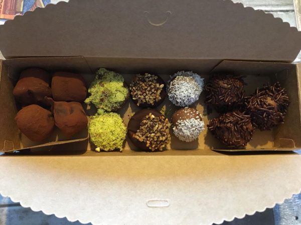 Mix doos slagroom truffels 18 stuks - Afbeelding 2